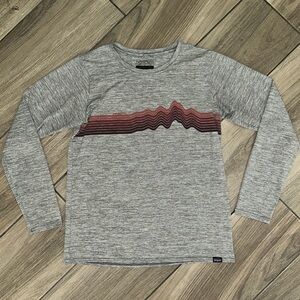 Patagonia Women's Long-Sleeved Capilene Cool Daily Graphic Shirt